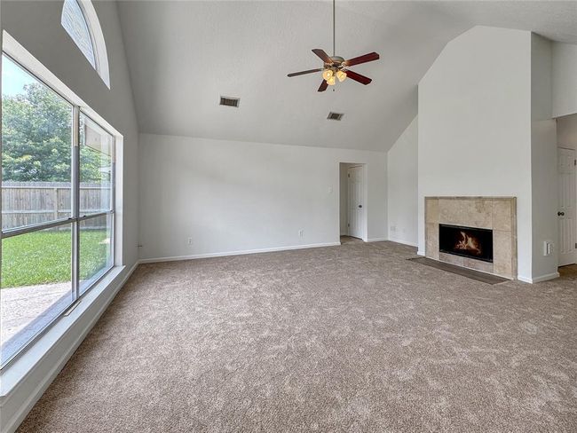 Family Room | Image 5
