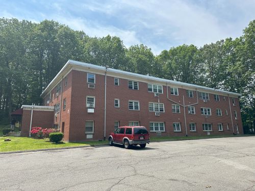 apt-d8-306 Pine Rock Ave, Hamden, CT, 06514-4859 | Card Image