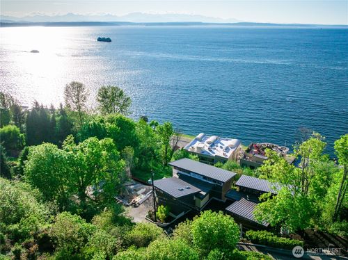 1019 California Lane Sw, Seattle, WA, 98116 | Card Image