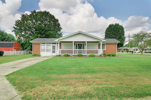 820 Eastside Dr, Horse Cave, KY, 42749-1820 | Card Image