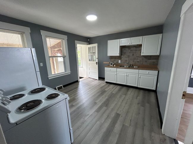 A - 66 Wallace Row, Home with 2 bedrooms, 1 bathrooms and 1 parking in Wallingford CT | Image 14