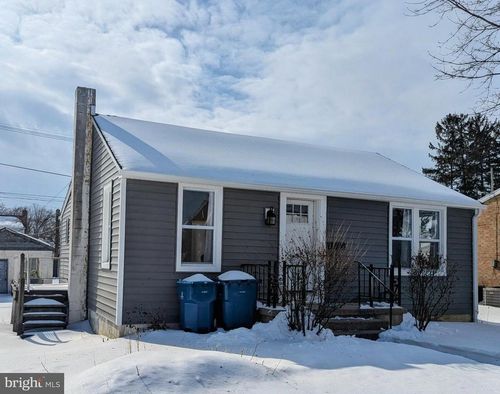 1806 Filbert St, YORK, PA, 17404-5222 | Card Image