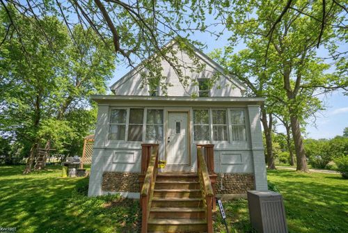 7440 Neff Rd, Mount Morris, MI, 48458-1836 | Card Image