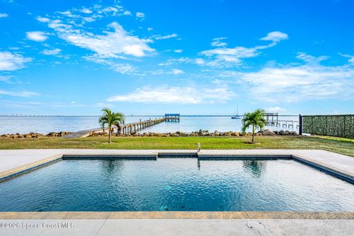 100 Bonita St, Titusville, FL, 32780-8126 | Card Image