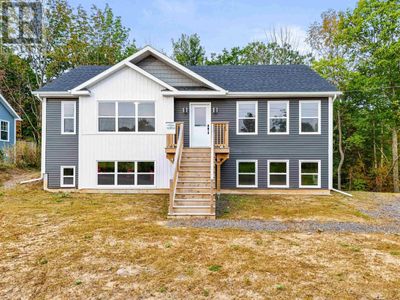 136 Maple Ave, House other with 3 bedrooms, 2 bathrooms and null parking in Wolfville NS | Image 1