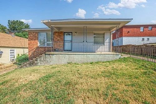 96 Modder Ave, Memphis, TN, 38109-1818 | Card Image