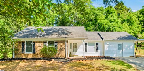 38 Shore Dr, Greenville, SC, 29611-3059 | Card Image