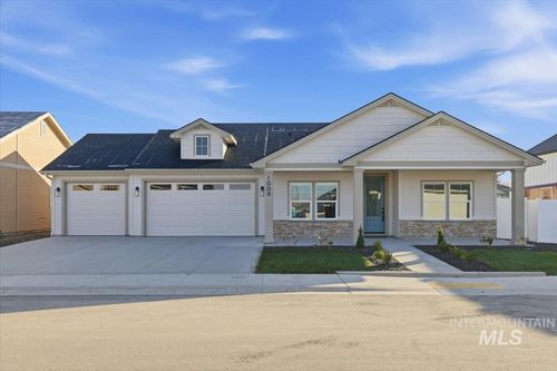 1008 Whitewater Way, Emmett, ID, 83617-5145 | Card Image