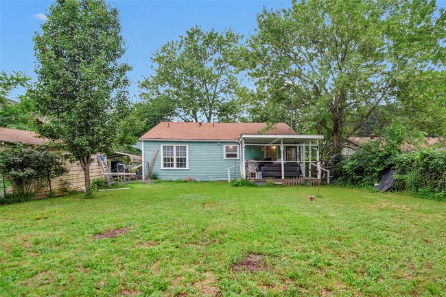 1316 Elm St, House other with 3 bedrooms, 2 bathrooms and null parking in Bonham TX | Image 22