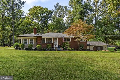 5177 Albrecht Ln, WARRENTON, VA, 20187-9175 | Card Image