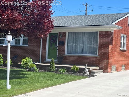 3835 Grange Rd, Trenton, MI, 48183-3906 | Card Image