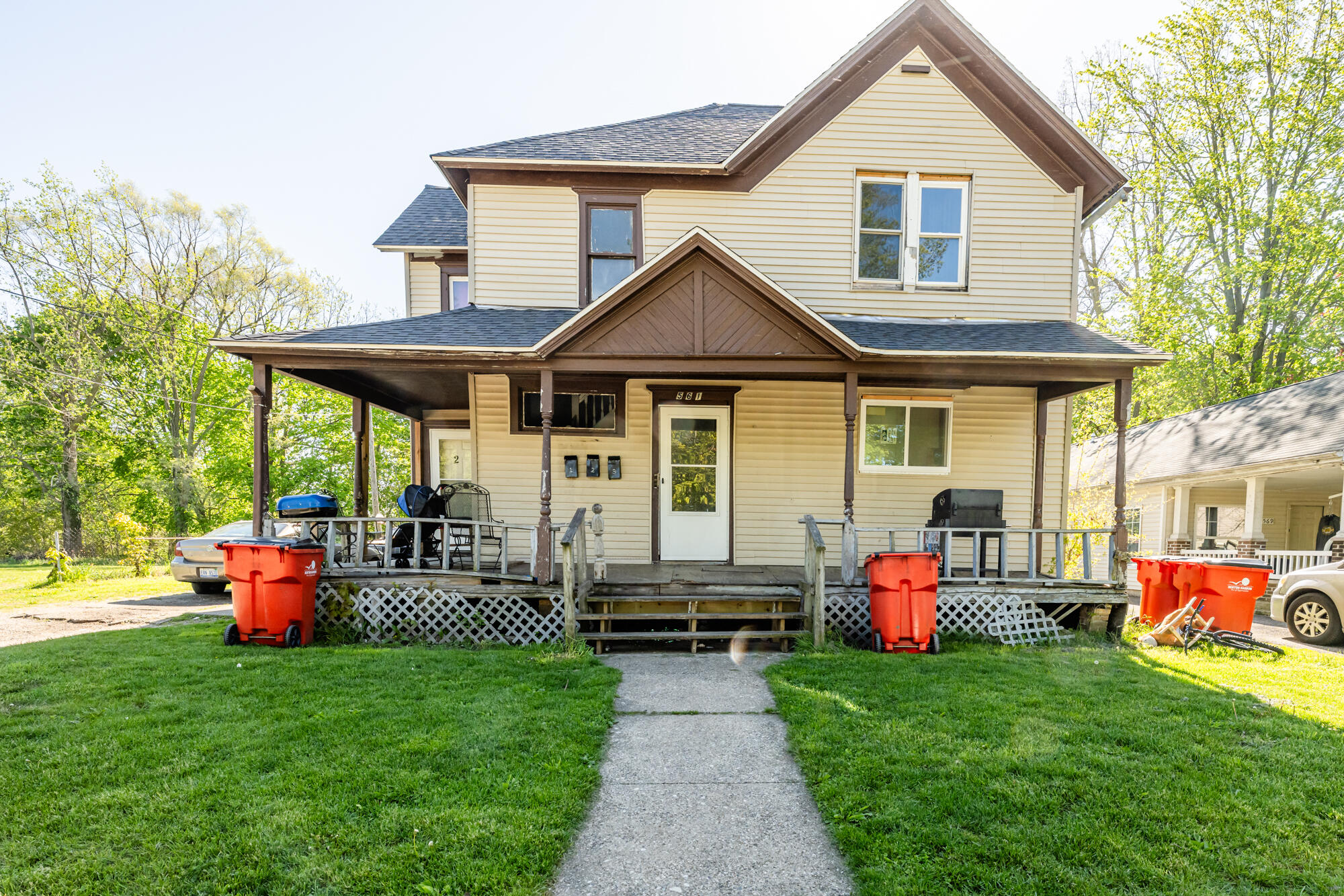 Residential Income in Benton Harbor