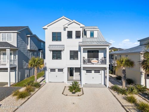 34 Pender St, Ocean Isle Beach, NC, 28469-7616 | Card Image