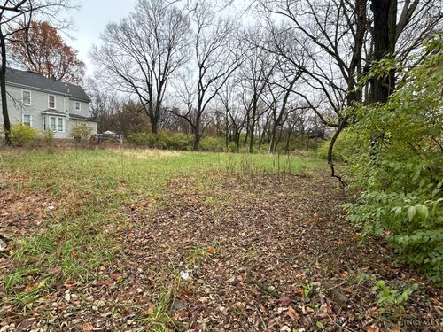 8338 Anthony Wayne Ave, Cincinnati, OH, 45216-1202 | Card Image