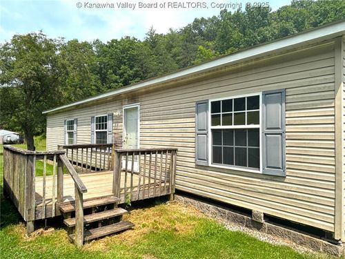 3951 Rockcastle Rd, Given, WV, 25245-8171 | Card Image