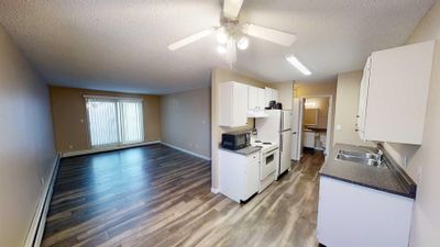 23 - 10028 105 Ave, Condo with 1 bedrooms, 1 bathrooms and null parking in Grande Prairie AB | Image 3