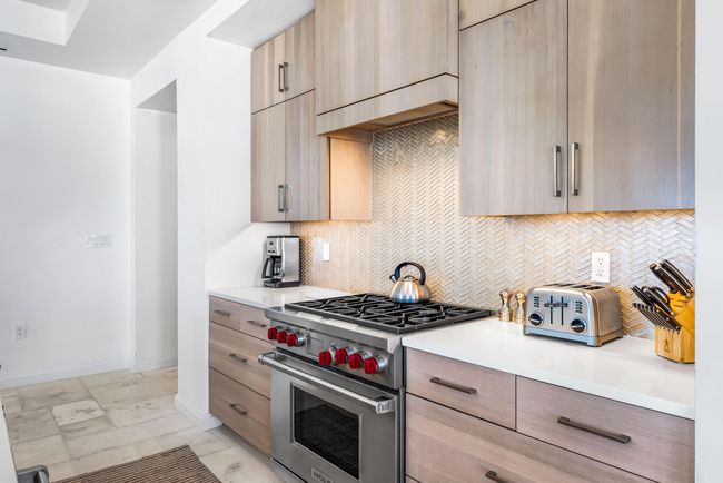 The Whitby 304-13 | Image 7