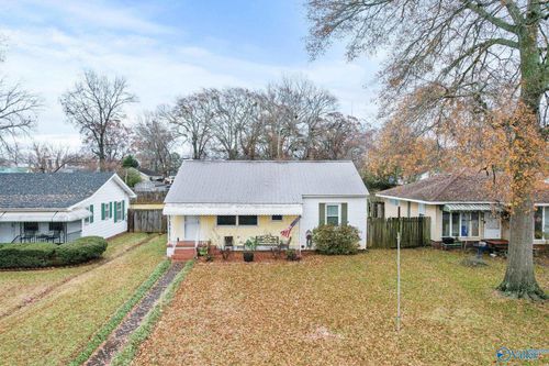 1210 9th Ave Se, Decatur, AL, 35601-4030 | Card Image