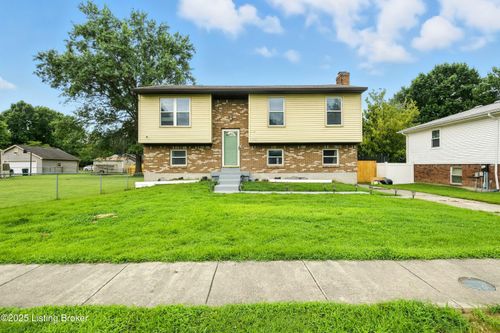 9408 Balance Ln, Fairdale, KY, 40118-9522 | Card Image