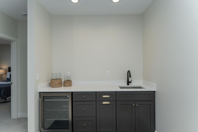 Lower Level - Wet Bar_.jpg | Image 26