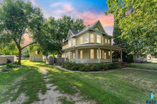 105 S Carroll St Street, Rock Rapids, IA, 51246 | Card Image
