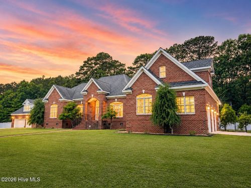 722 Wellington Ln, Tarboro, NC, 27886-5651 | Card Image
