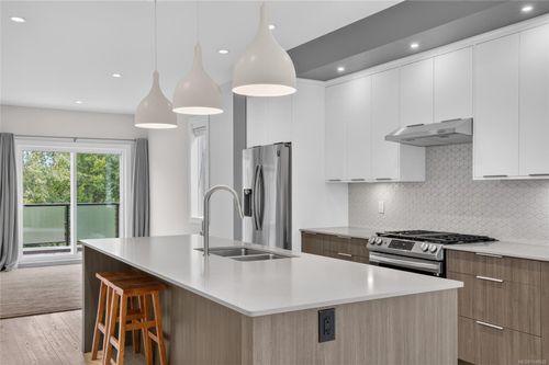 13-2310 Guthrie Rd, Comox, BC, V9M0C6 | Card Image