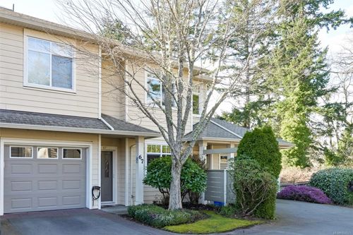 67-850 Parklands Dr, Esquimalt, BC, V9A7L9 | Card Image