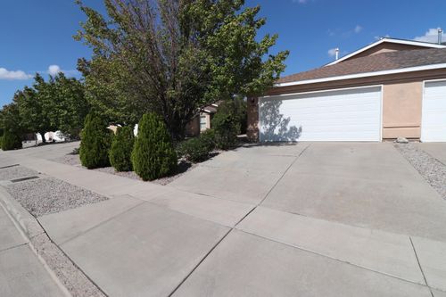 11435 Miravista Pl Se, Albuquerque, NM, 87123-5979 | Card Image