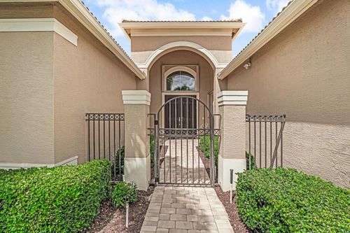 10606 Whitewind Cir, Boynton Beach, FL, 33473-7883 | Card Image