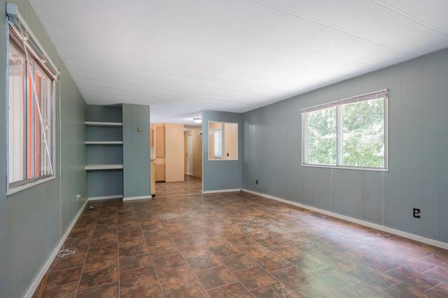 3381 208 St, House other with 3 bedrooms, 2 bathrooms and 9 parking in Langley BC | Image 16