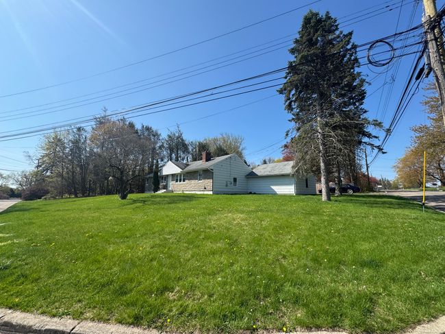 71 Schiller Rd, House other with 3 bedrooms, 2 bathrooms and null parking in Fairfield CT | Image 6