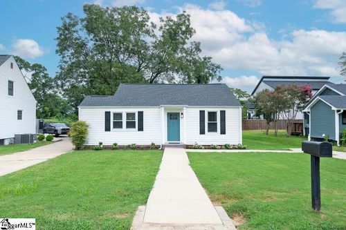 105 E Bearden Street, Greer, SC, 29651 | Card Image