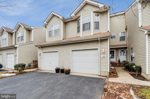 1140 Oakcroft Ln, SOMERSET, NJ, 08873-1678 | Card Image