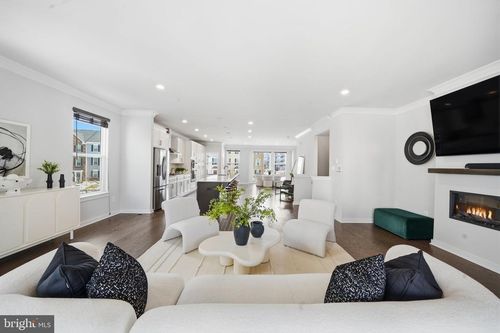 217 Summit Point Blvd, BOWIE, MD, 20716-3544 | Card Image