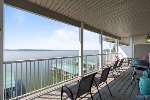 apt-303-5590 Bay Village Dr, Athens, AL, 35611-3714 | Card Image