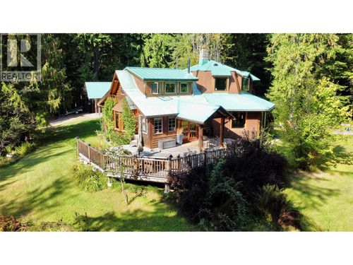 785 Beech Rd, Nakusp, BC, V0G1R1 | Card Image