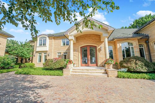 50 Wakefield Rd, Staten Island, NY, 10312-6413 | Card Image