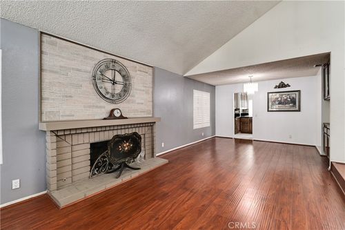 10 Bluff Point Cir, Phillips Ranch, CA, 91766-4931 | Card Image