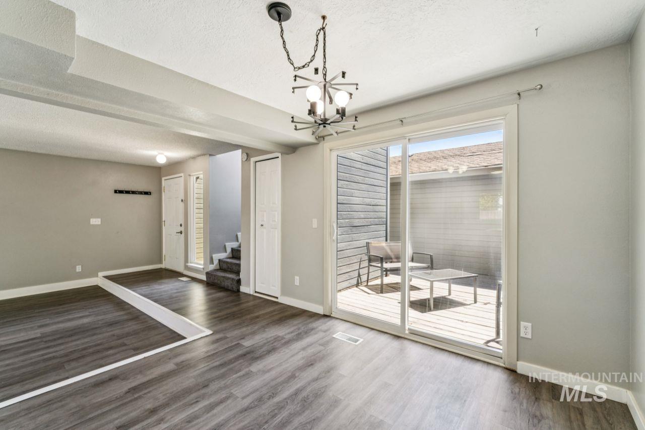 Residential in Meridian 5