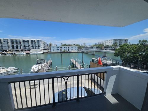403-8101 Crespi Blvd, Miami Beach, FL, 33141-1574 | Card Image
