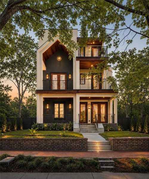 339 Peachtree Ave Ne, Atlanta, GA, 30305-3207 | Card Image