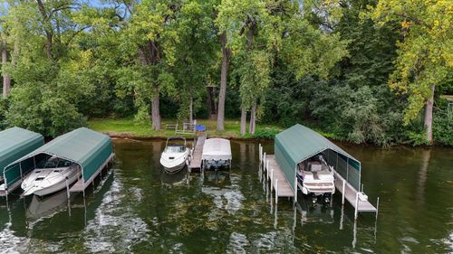 3 Crescent St, Wayzata, MN, 55391-9407 | Card Image