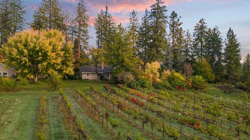 2451 Kingsgate Road, Placerville, CA, 95667 | Card Image