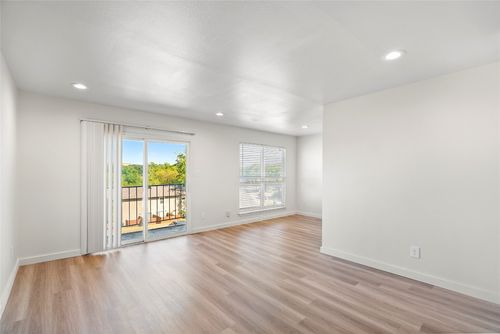 apt-120-3819 Southway Dr, Austin, TX, 78704-6848 | Card Image