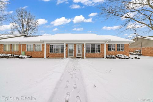 1034 Normandy Terrace Dr, Flint, MI, 48532-3547 | Card Image