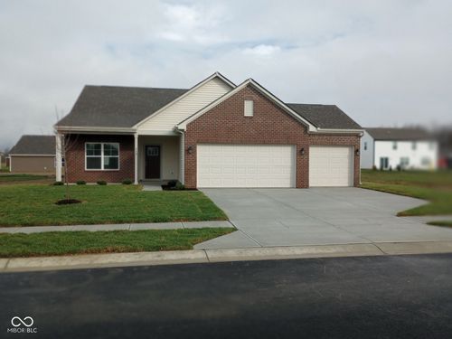 640 Derek Ln, Trafalgar, IN, 46181-8003 | Card Image