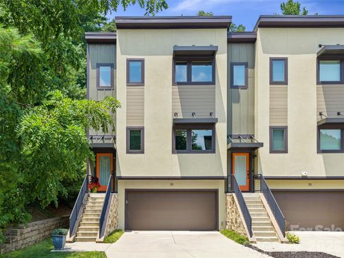 35 Macallan Ln, Asheville, NC, 28805-1233 | Card Image