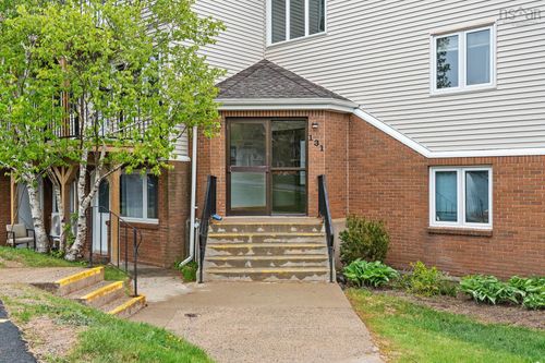 303-131 Farnham Gate Rd, Halifax, NS, B3M4A4 | Card Image