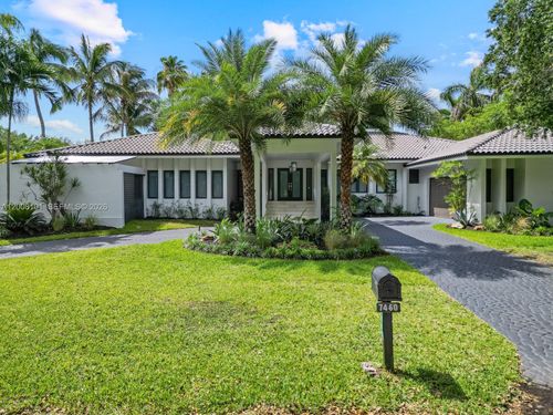 7460 Sw 179th St, Palmetto Bay, FL, 33157-6411 | Card Image